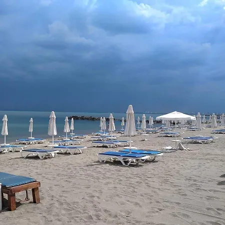 アパート Belchevi